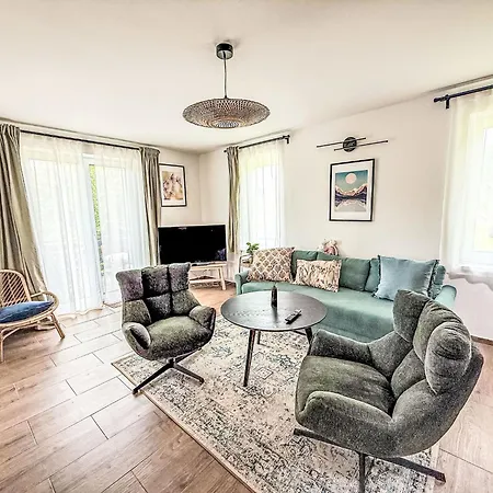 Vakantiehuis Valley Park 8 By Interhome *