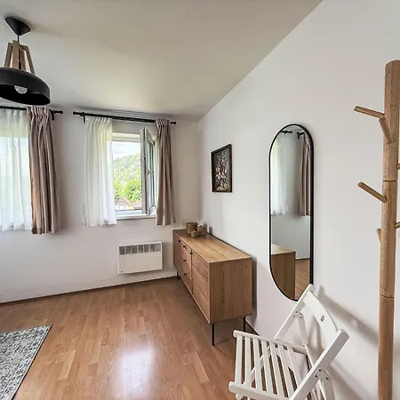 Vakantiehuis Valley Park 8 By Interhome Stárkov