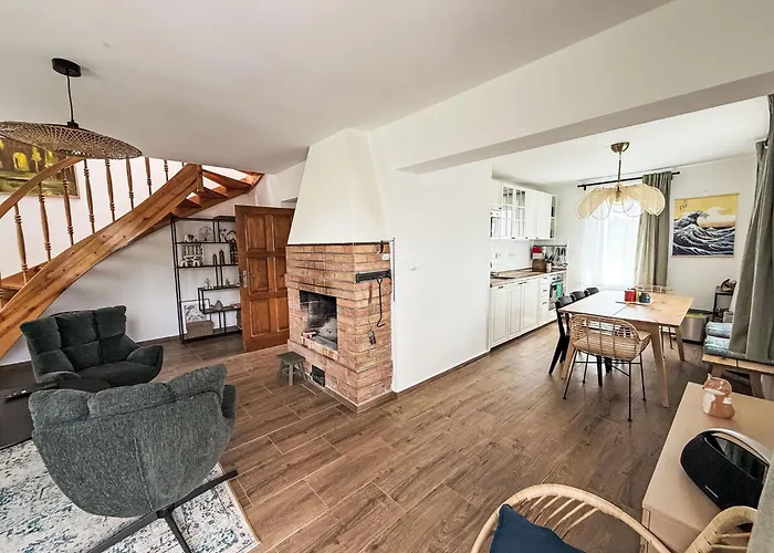 Vakantiehuis Valley Park 8 By Interhome