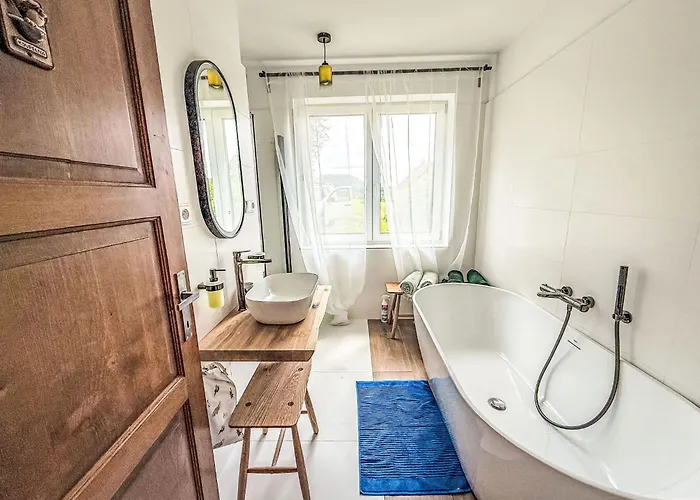 Vakantiehuis Valley Park 8 By Interhome Stárkov
